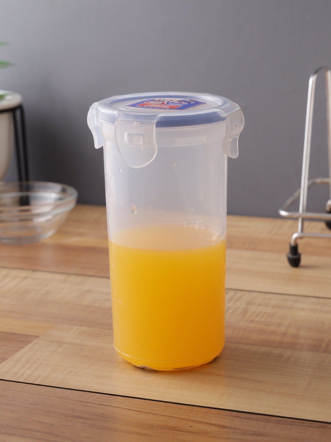 Small Food Container Lock LocknLock Classics Small Round Food Container with Leak Proof Locking ...
